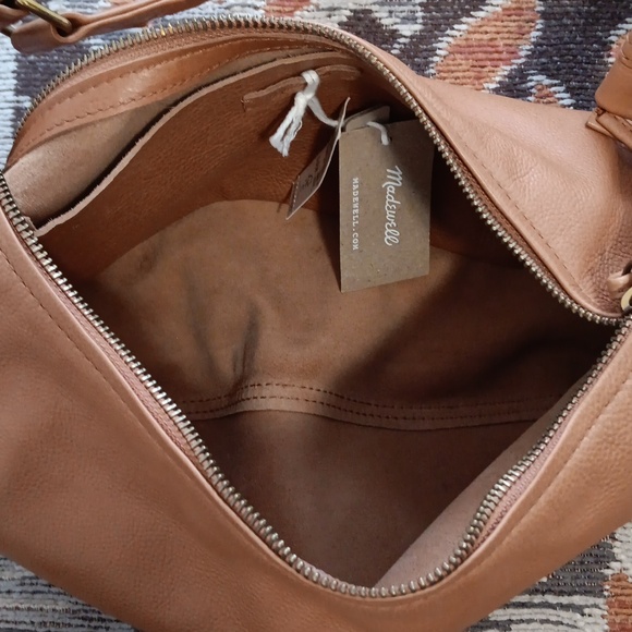Madewell Saddle Leather Bag - Picture 3 of 5